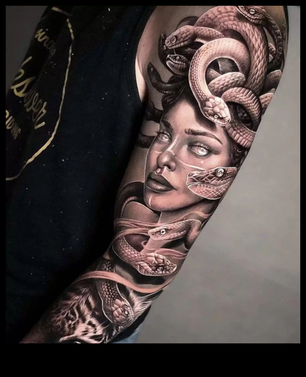 Veidoti stāsti: Statement Arm Tattoo Art elegances atklāšana