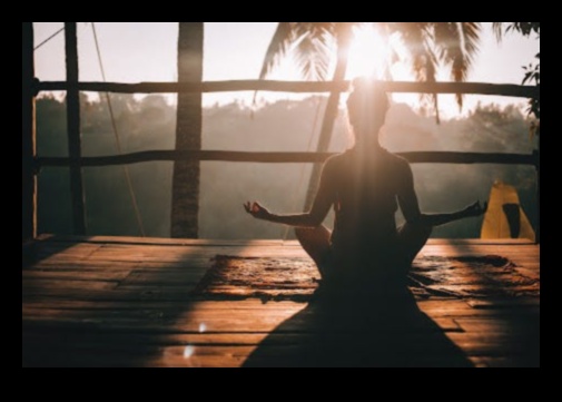 Kluss miers: Atklājiet stresa mazināšanu, izmantojot meditāciju