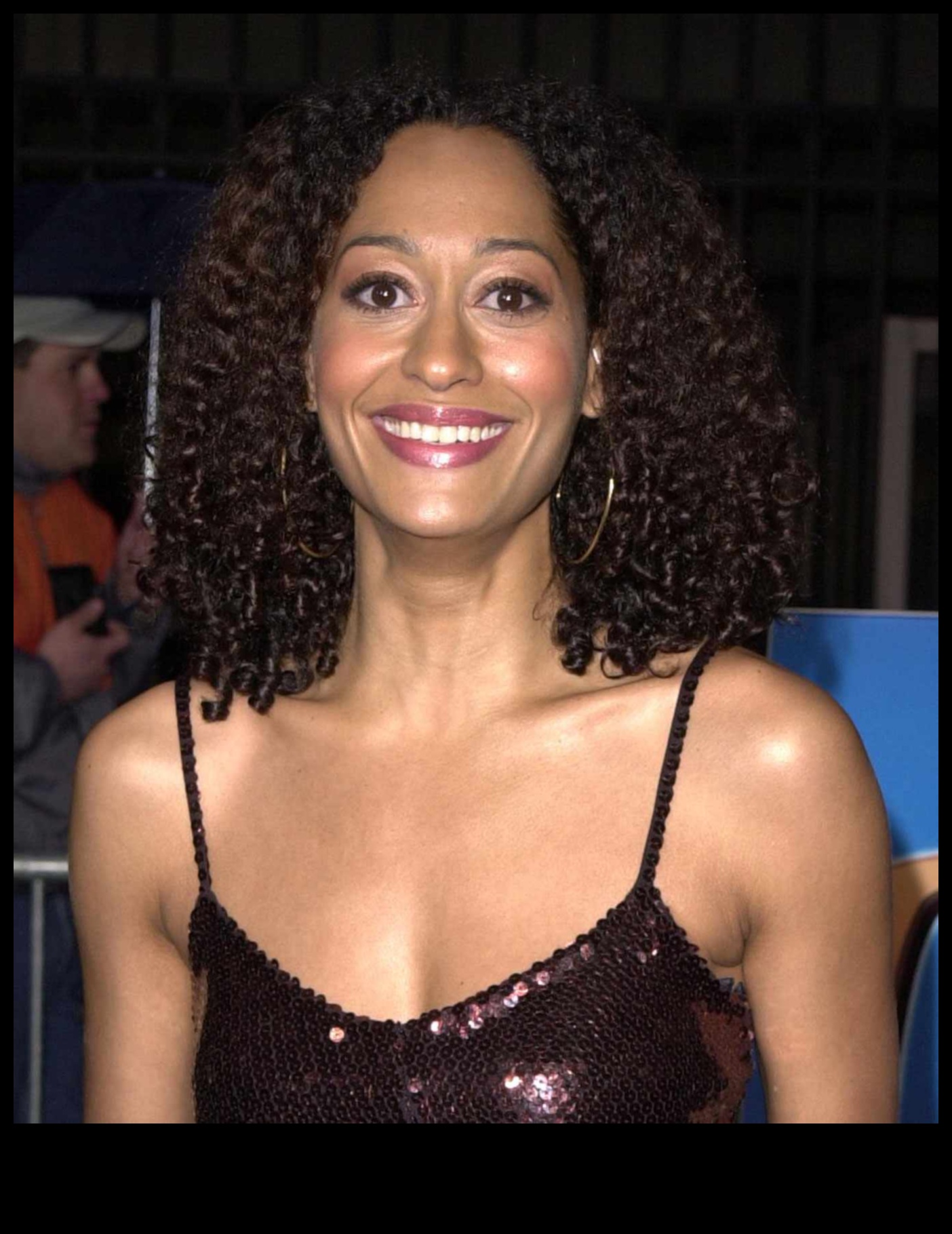 Red Carpet Glam evolūcija: slavenību frizūras agrāk un tagad